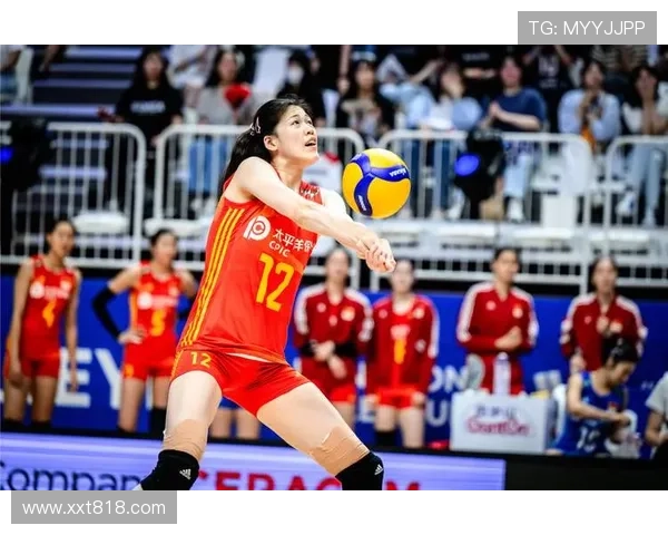 中国女排逆袭战胜日本队 成功晋级亚锦赛决赛 短兵相接激战引发热烈讨论