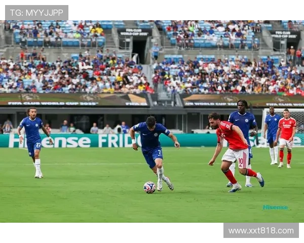 切尔西俱乐部新赛季阵容强势升级球迷期待与挑战并存