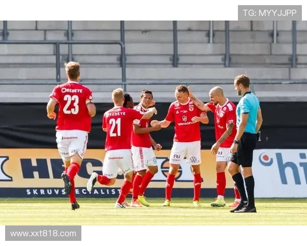 欧洲豪门关键战爆冷引发联赛格局大洗牌多支焦点球队前景堪忧局势