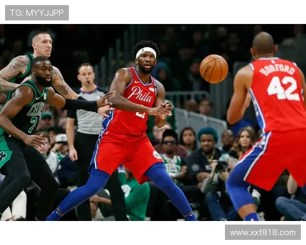 震撼逆转引爆联盟焦点某队双星合砍高分带来季后赛新格局全面升温